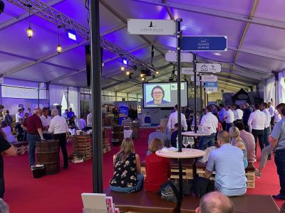 b1273112 4bc8 4785 9729cb4df5f